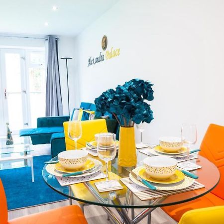 The 'Pinky' - Beautiful 1 Bed Apartment In Hatfield - Free Parking - Near Uni & Business Park - Big Savings On Long Stays Exteriér fotografie