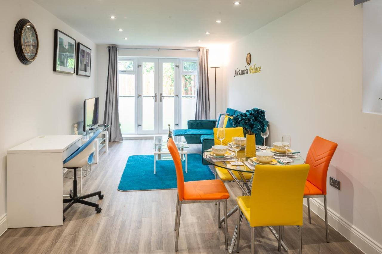 The 'Pinky' - Beautiful 1 Bed Apartment In Hatfield - Free Parking - Near Uni & Business Park - Big Savings On Long Stays Exteriér fotografie